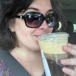 Meet your Posher, Shaina